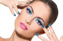 Как увеличить глаза с помощью макияжа: основные положения, приёмы и секреты визажистов Как краситься тенями для увеличения глаз